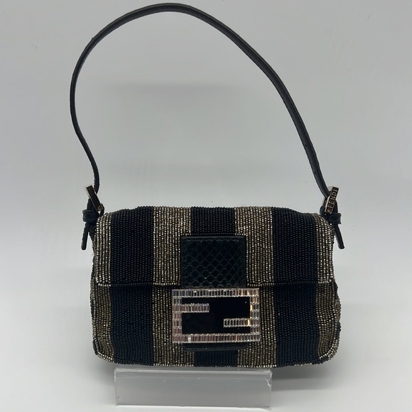 RARE FENDI Beaded Baguette w/ Crystal Closure NWOT - Picture 3 of 13